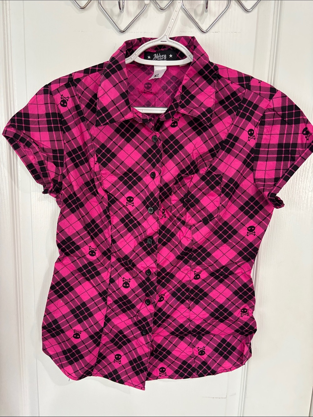 Vintage Abbey Dawn Hot Pink and Black Plaid Short Sleeve Button-Down Shirt